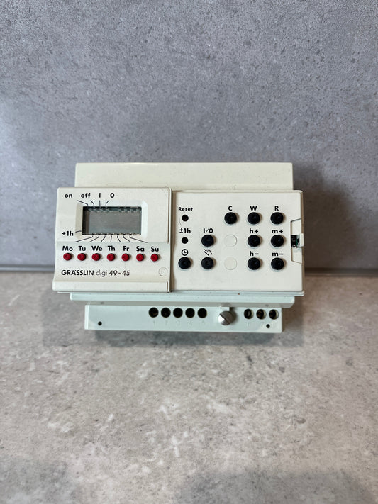 Grasslin Digi 49-45 Weekday Timer Switch