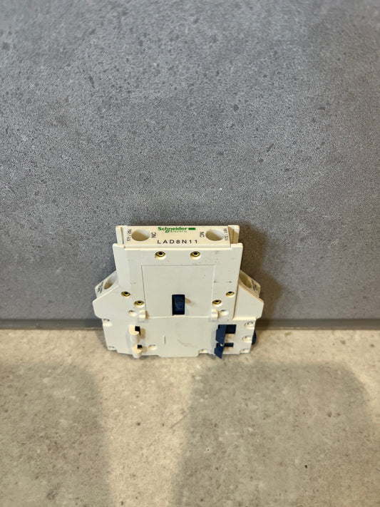 Schneider LAD8N11 TeSys Side Mount Auxiliary Contact Block 1NO + 1NC 690V 10A