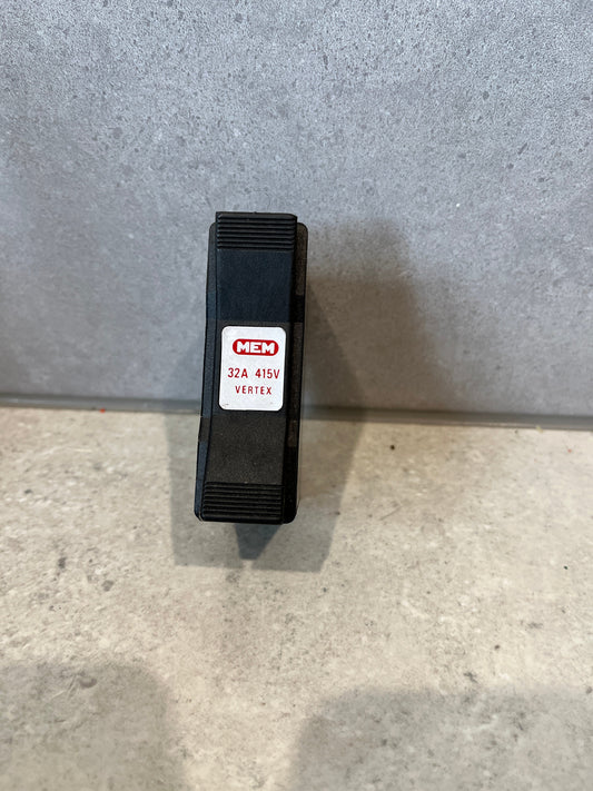 MEM Vertex 32 Amp Fuse Carrier Holder 500V & Base 32A 415V