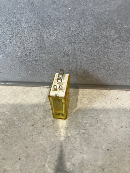 IDEC RH1B-UAC24V - Relay 24VAC