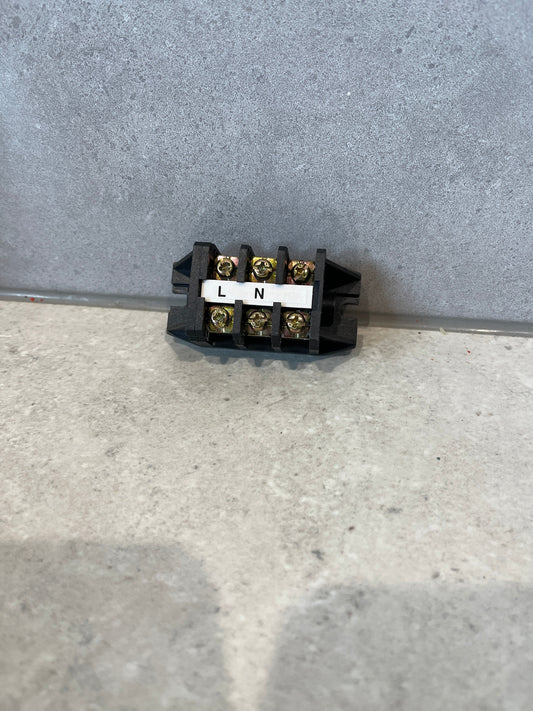 Hoppy DT25 Model 313 Terminal Strip