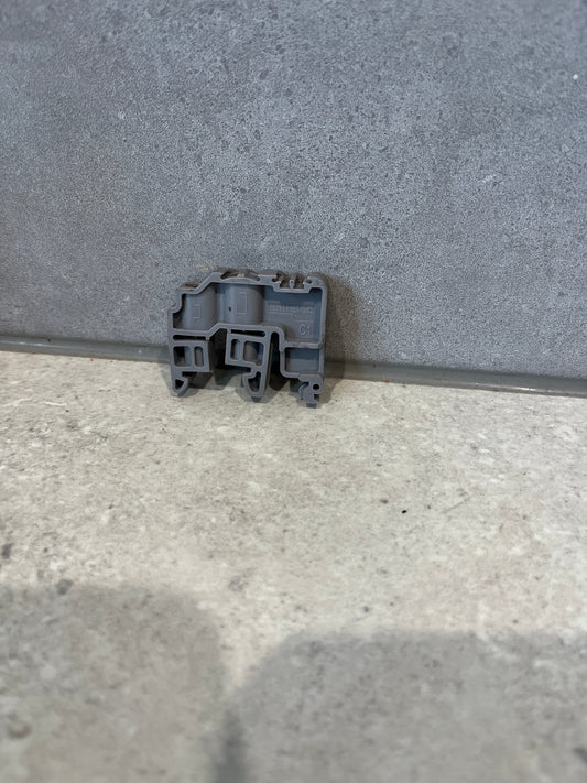 Entrelec C1 End Stop Din rail Mount