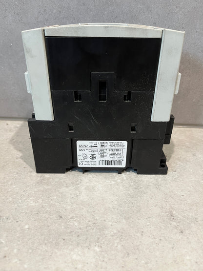 Siemens 3RT1044-1AF00 Contactor 30KW 400VAC