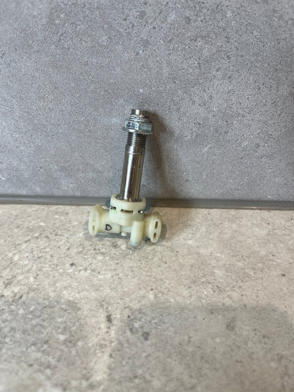 BREVILLE BES870 3 WAY SOLENOID VALVE (NO COIL) 2586223