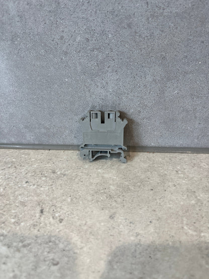 Phoenix Contact UK 6 N - Feed-through terminal block
