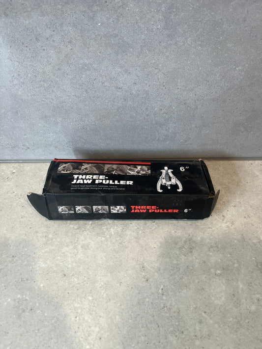 Three Jaw Bearing Puller Generic 6 Inch