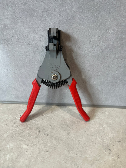 MAJOR TECH WS1032 - 1.0MM2 TO 3.2MM2 AUTOMATIC WIRE STRIPPER