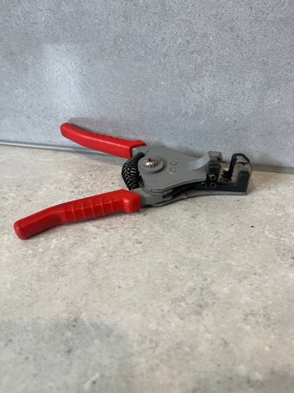 MAJOR TECH WS1032 - 1.0MM2 TO 3.2MM2 AUTOMATIC WIRE STRIPPER