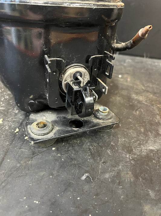 Fridge Compressor Motor PTC Start Relay - Part QP2-12/B JX1532A
