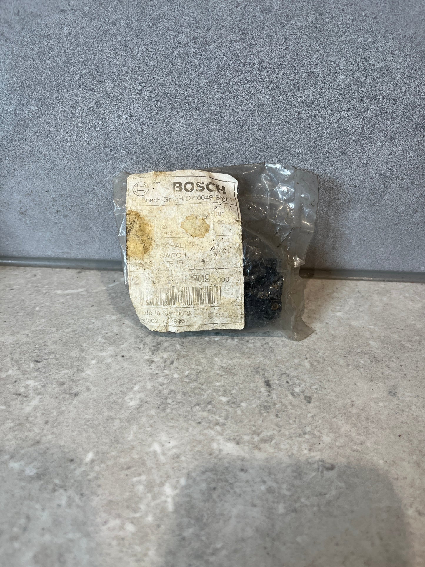 BOSCH 2607200209 SWITCH for Bosch PBH 200 RF, GBM 13-2 RE, GBM 10-2RE, BRAND NEW