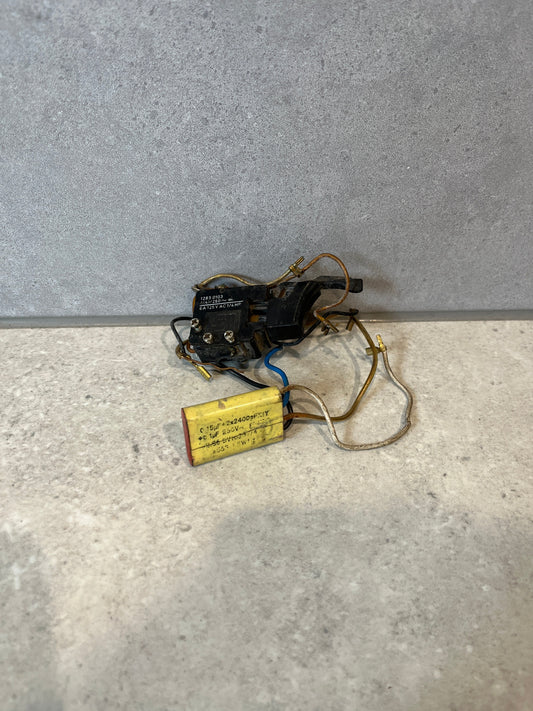 Marquardt 1283.0103 Trigger Switch + Capacitor