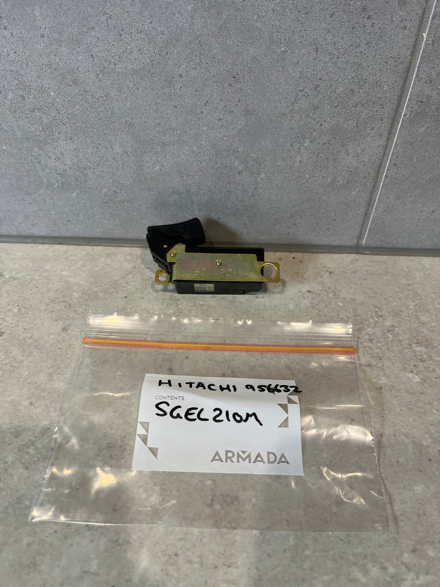 Hitachi 956632 Switch (B) 2P Screwtype SP18V Replacement Part