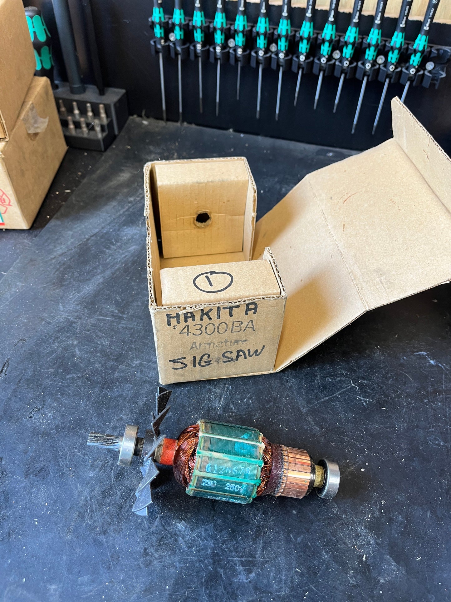 Makita ARMATURE / 4300BA / 4300BV 512067-1