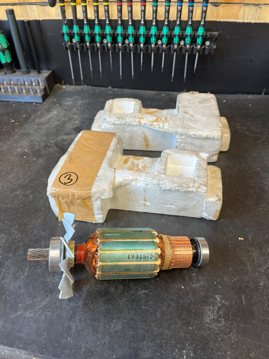 Makita ARMATURE 513157-3 to suit 9105 Straight Grinder