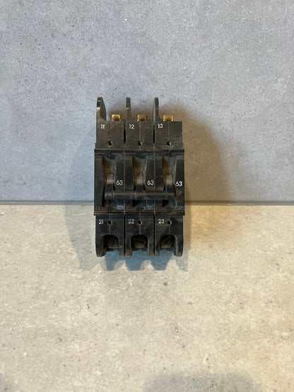 Heinemann 63A 3 Pole CB CF3-233-34 CF3-G8-AE 3Phase Circuit Breaker HH83XB432A U