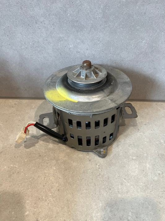 Simpson Espirit 650 22P650 Washing Machine Motor.