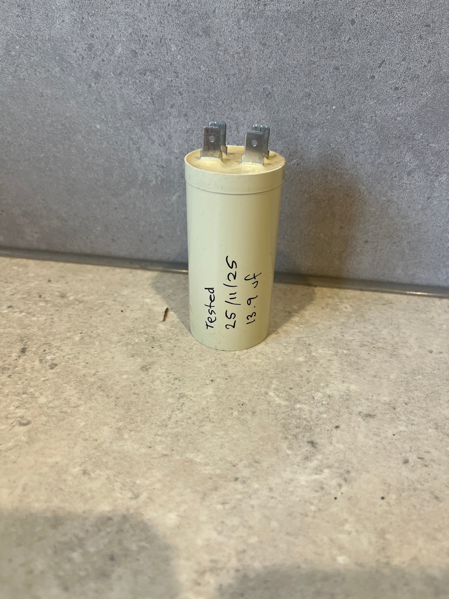 Simpson Espirit 650 22P650 Motor Capacitor Plessey 14uF