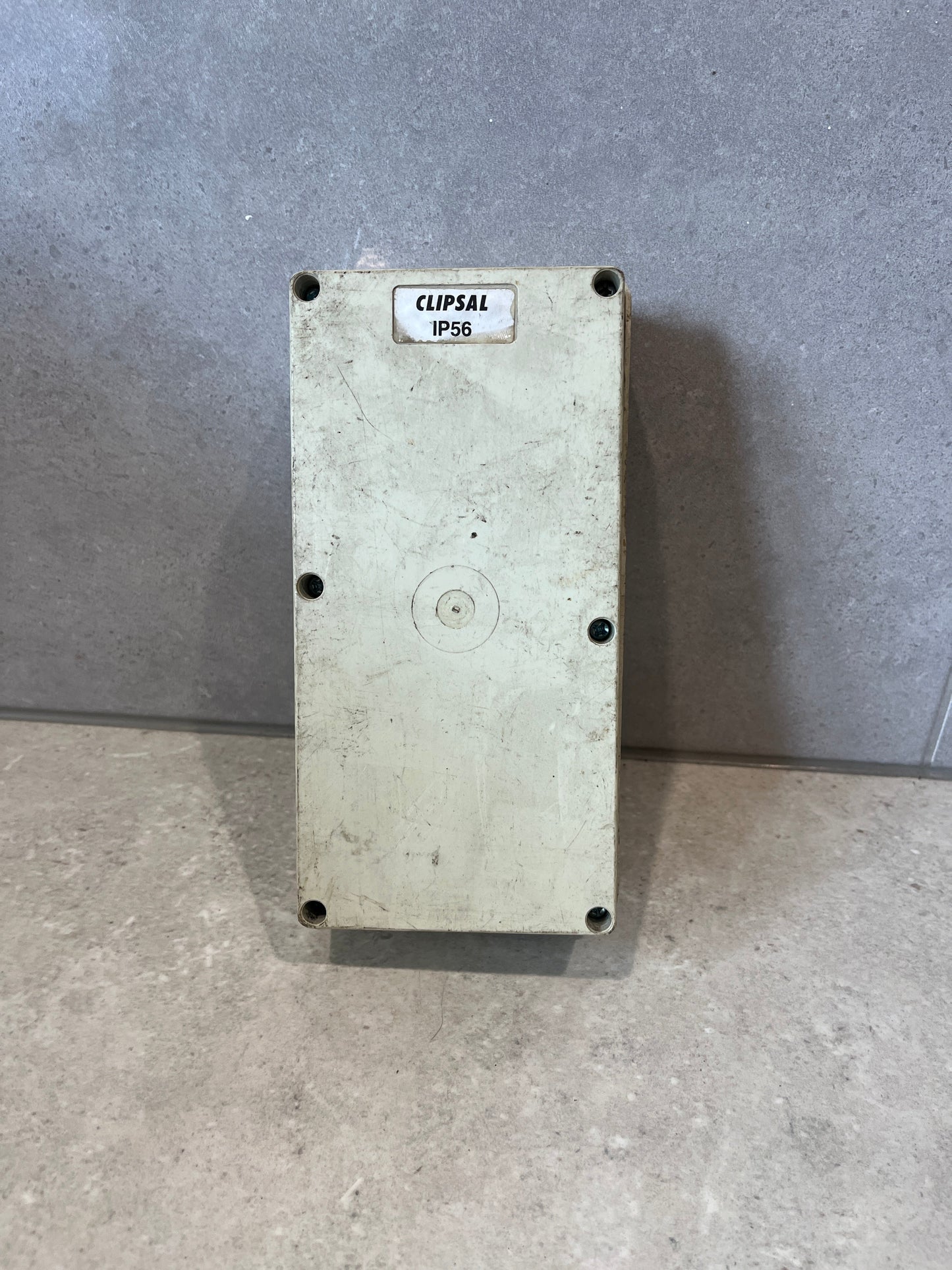 Clipsal 56 Series - Junction Box - 2 Gang (101 x 198 x 91mm) 56JB2-GY