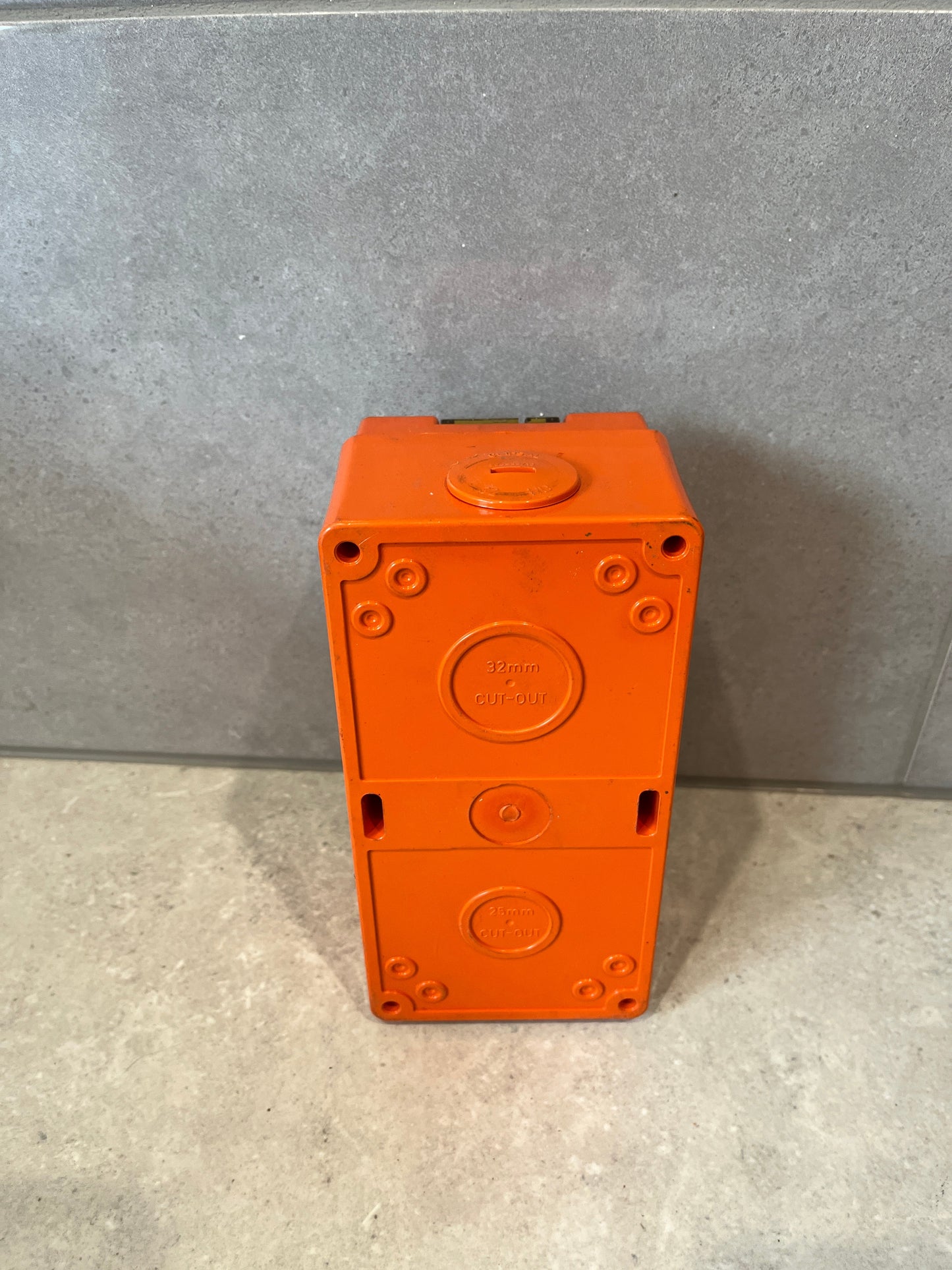 Clipsal 56SO310-RO & 56C420-RO Outlet on 56 Series JBox