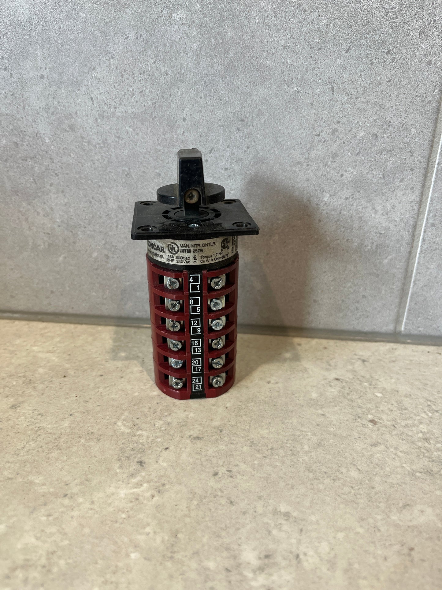 Koncar GN20 Rotary Selector Switch 8407-U 10 position.