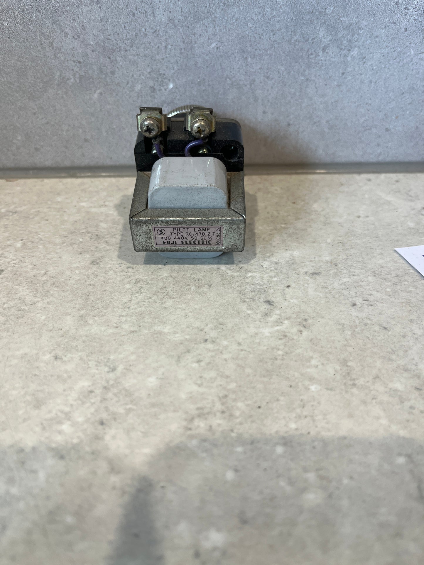 Fuji RCA470-Z 400-440V Pilot Lamp Red