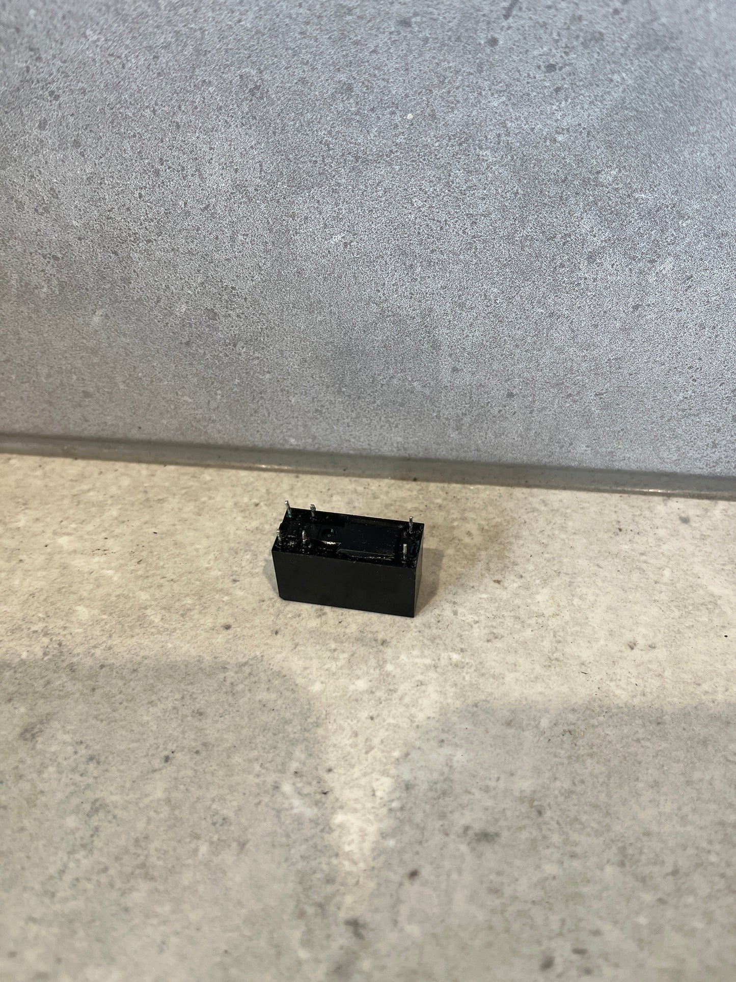 HF115F 012-1HS3AF Hongfa Relay 12VDC Coil 250V 16A Contact