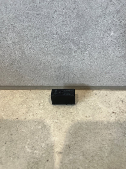 MASSUSE ME-11-005-2Z4 5VDC Power Relay 8A 250VAC 8Pin