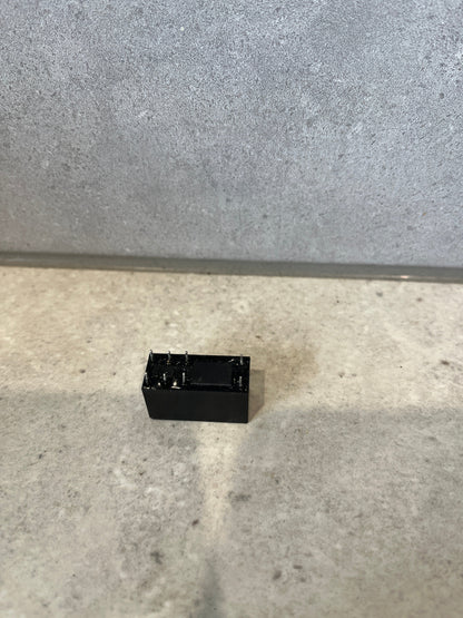 MASSUSE ME-11-005-2Z4 5VDC Power Relay 8A 250VAC 8Pin