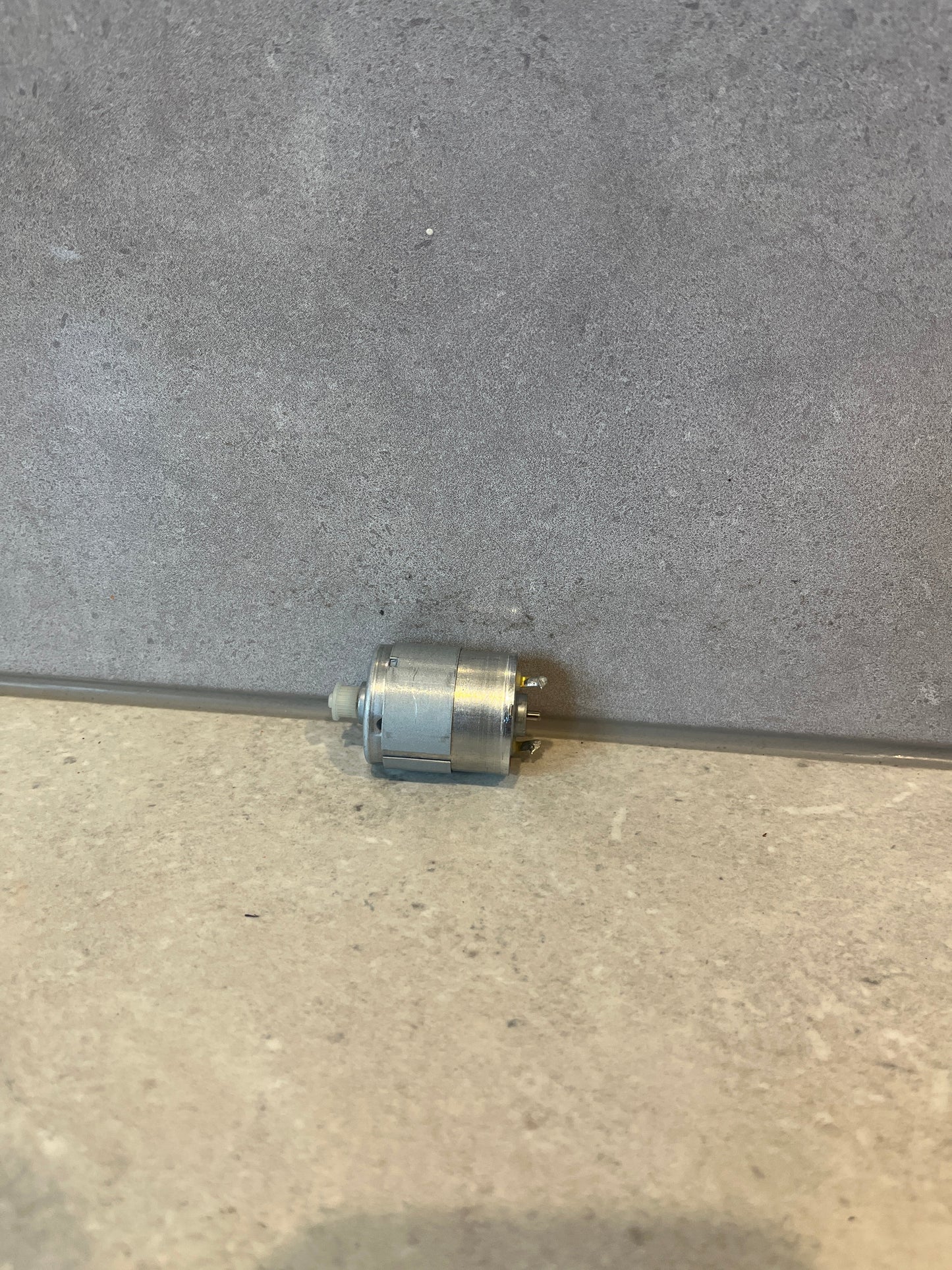 HP Motor C9045-60001 Fits For HP Officejet. 10K RPM 6ohm 18VDC