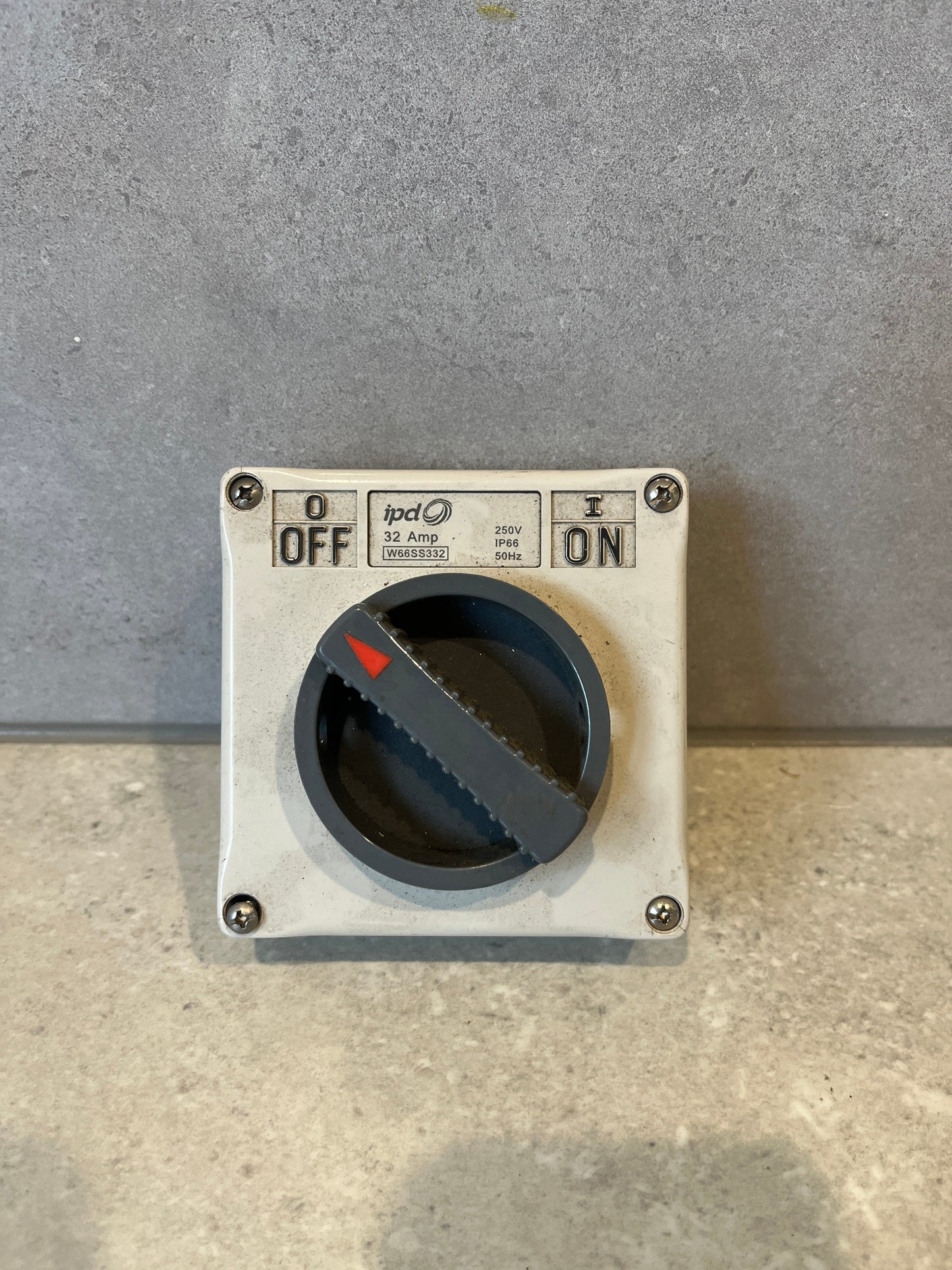 IPD Switch 32AMP W66SS332 2 Pole