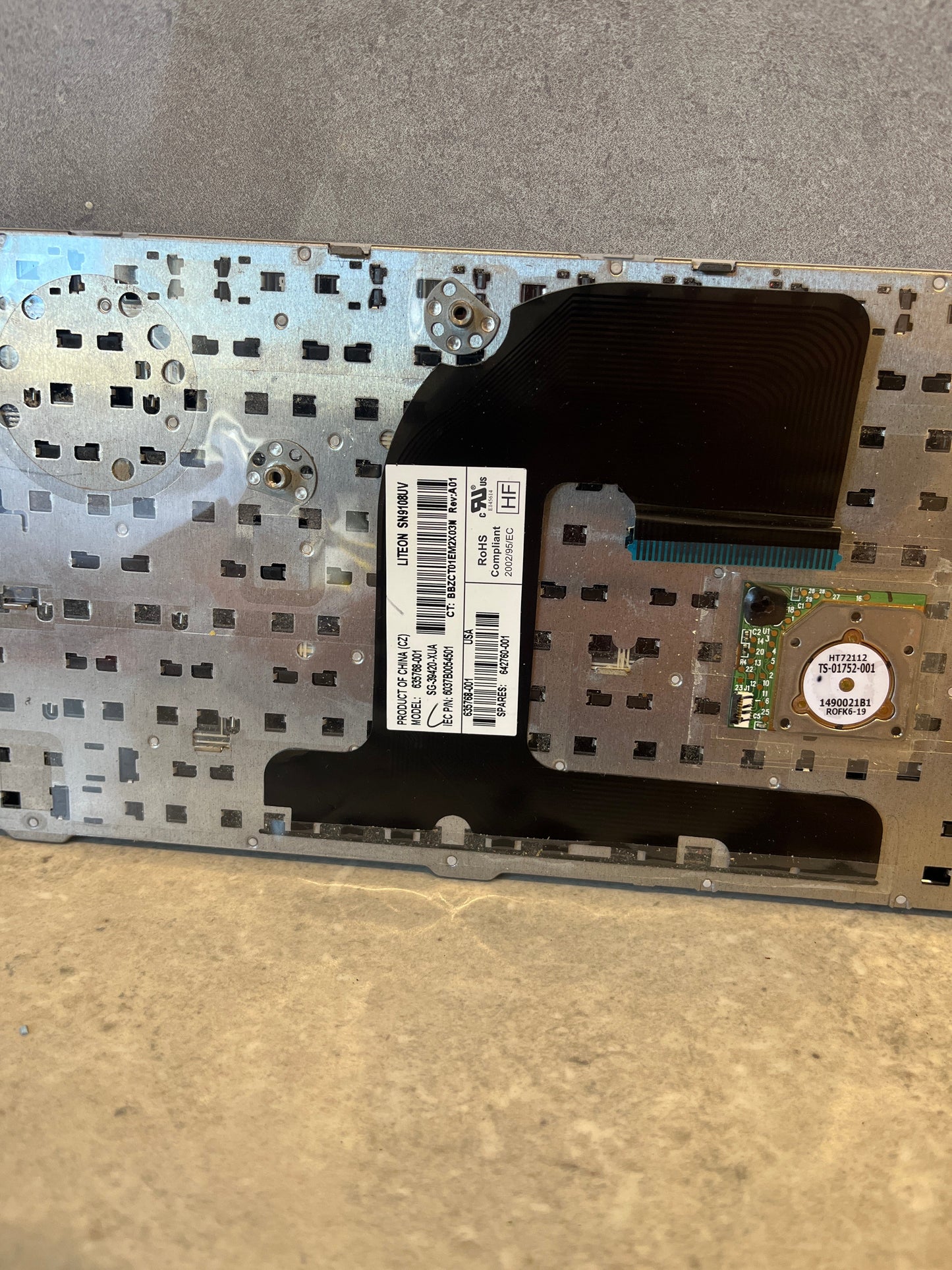 HP EliteBook 8460p Laptop Keyboard 635768-001