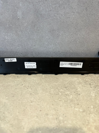 V000060310 Toshiba LCD Display Screen Hinge Speaker Cover For Equium A100-666