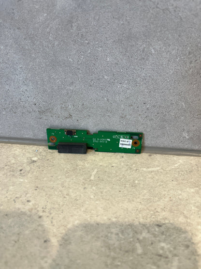 V000060420 6050A2045301 TOSHIBA TOUCHPAD BUTTON BOARD A105-S4284 (A) (CB44-410)