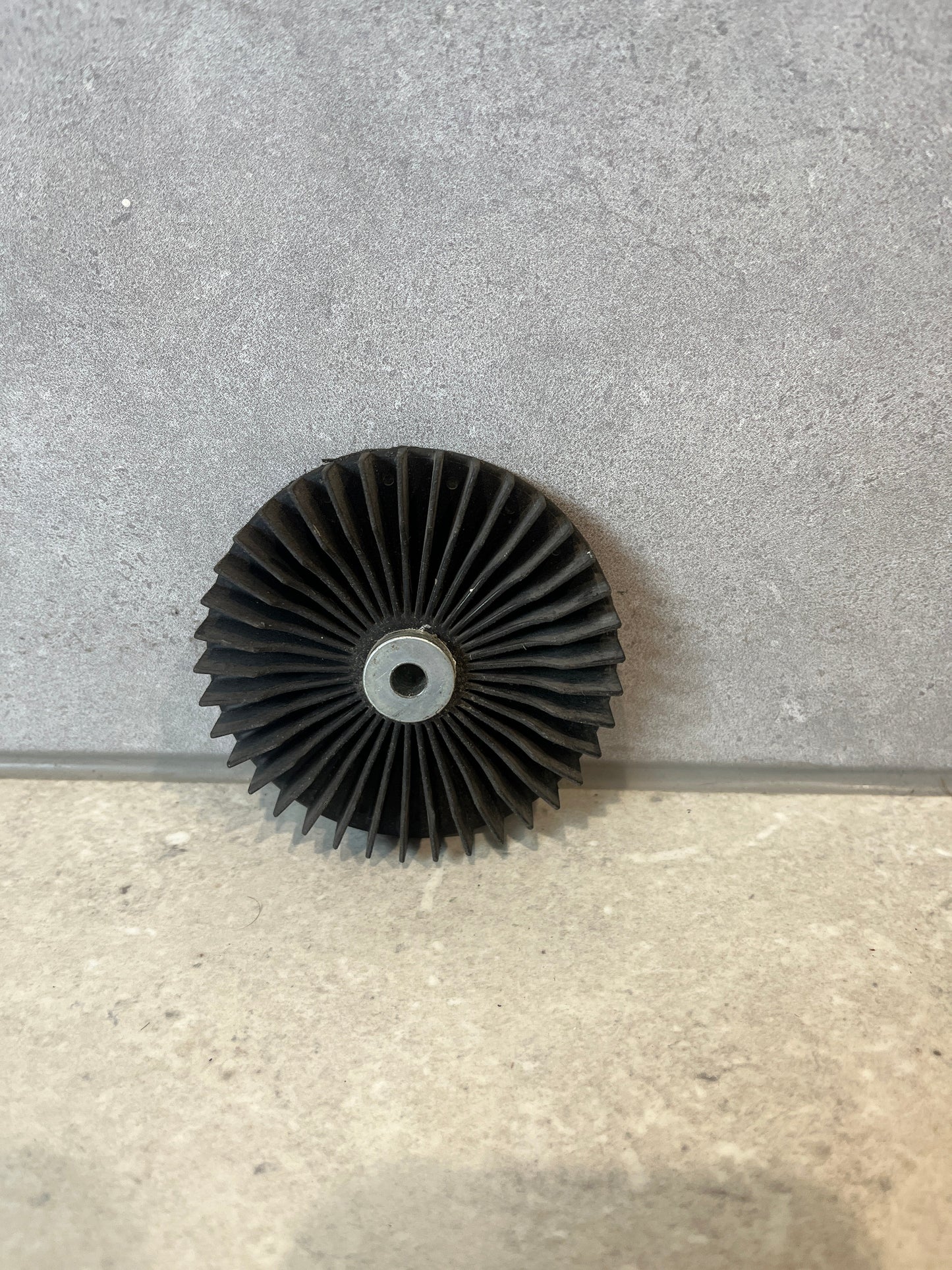 Original Makita Part 241876-8 FAN 76 HM1100C