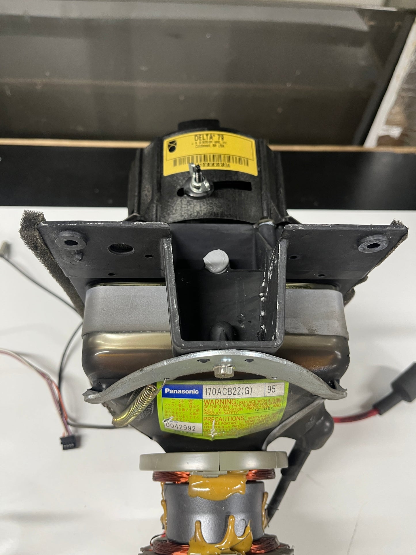 PF60A30 Rear Projection TV CRT TUBE 170ACB22(G) Green