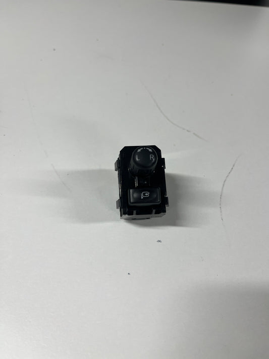 Nissan Leaf Wing Mirror Switch Suits ZE0, AZE0 , ZE1