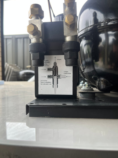 Embraco UNEK6181GK 1.2KW R404A Single Phase Condenser Unit