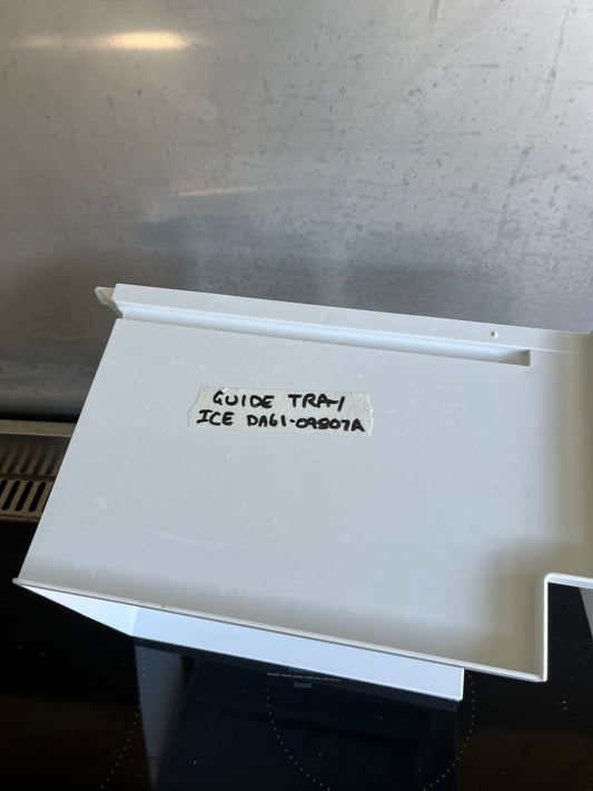 Guide Tray Ice Suit Samsung SR466KLS DA61-0987A