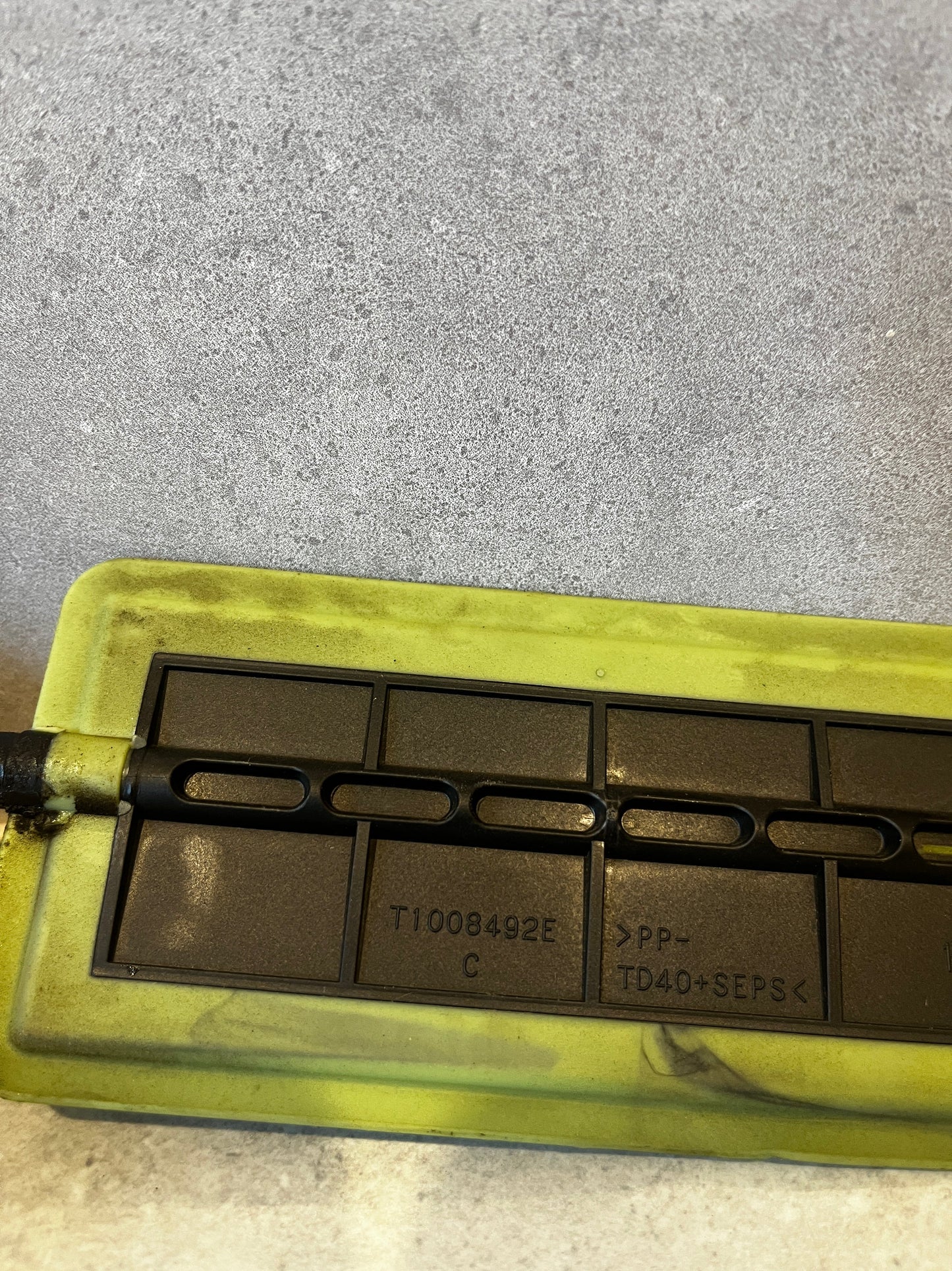 Nissan 27188-3NF0A Door Assy-Defroster Nissan Leaf ZE1