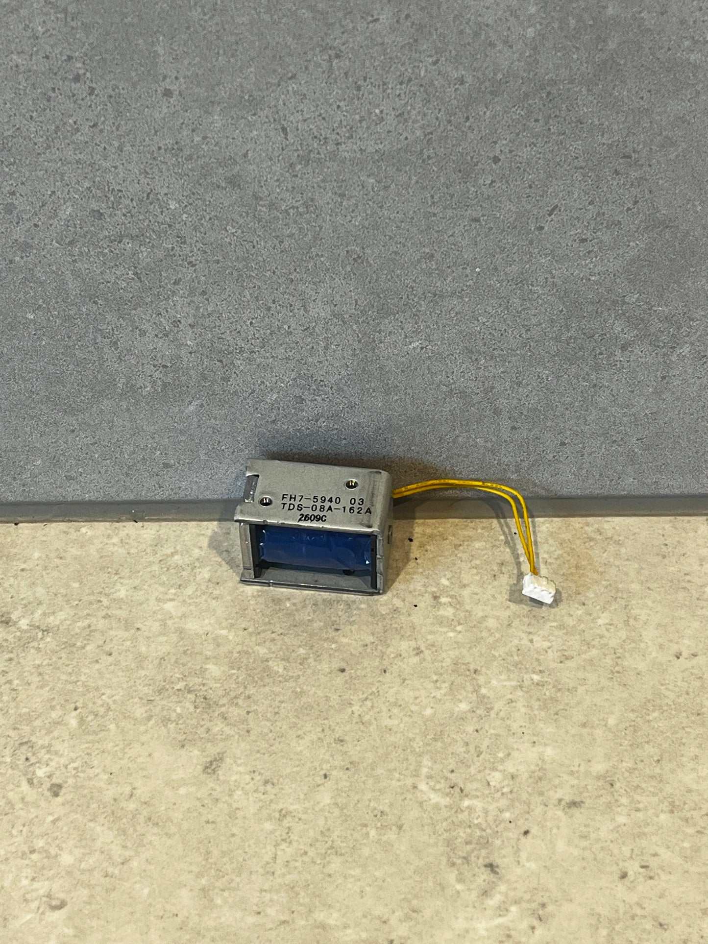 Canon FH7-5940-020 (FH7-5840-000) Electromagnetic Clutch Solenoid