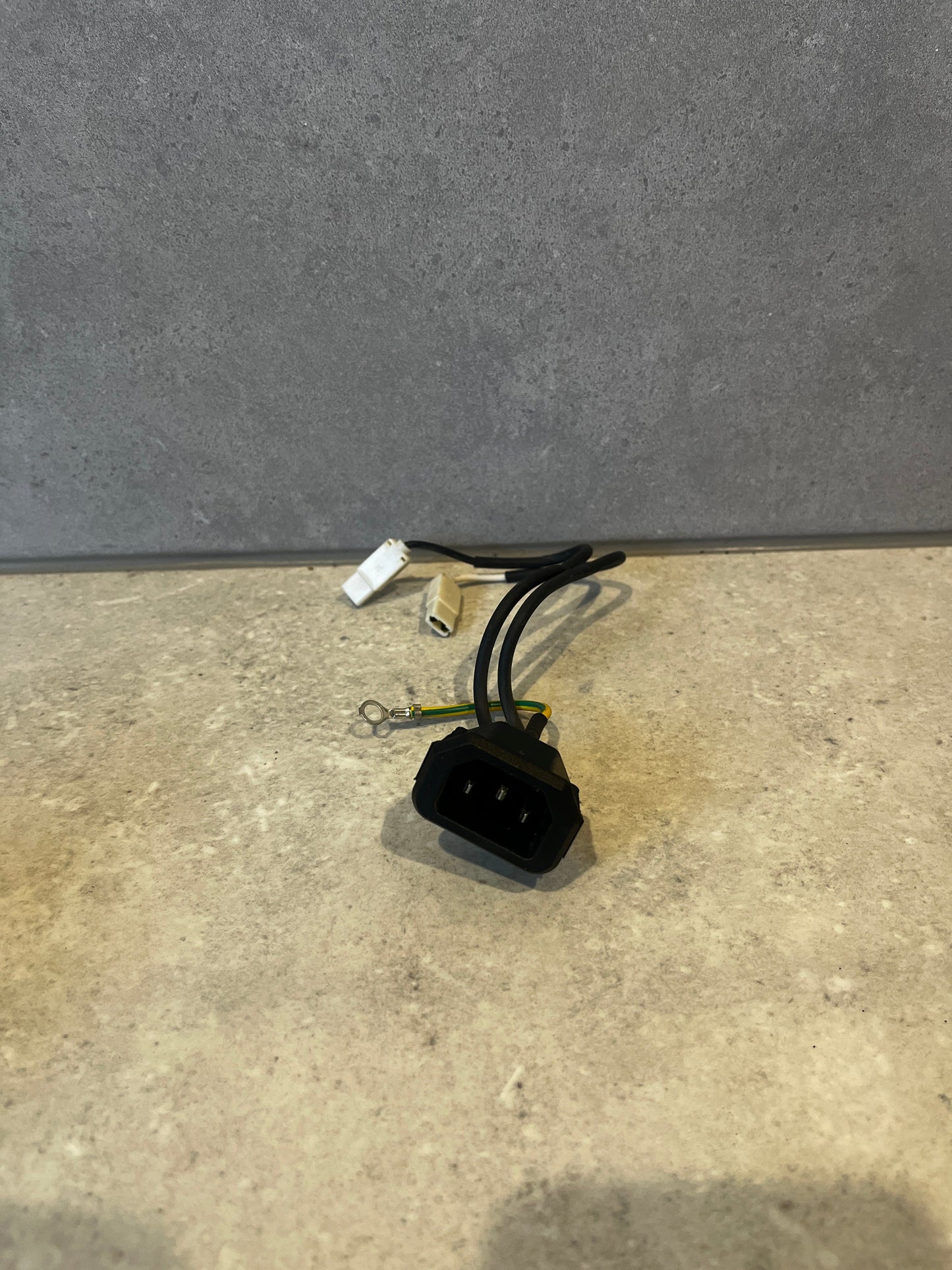 Canon Imagerunner Power In Socket