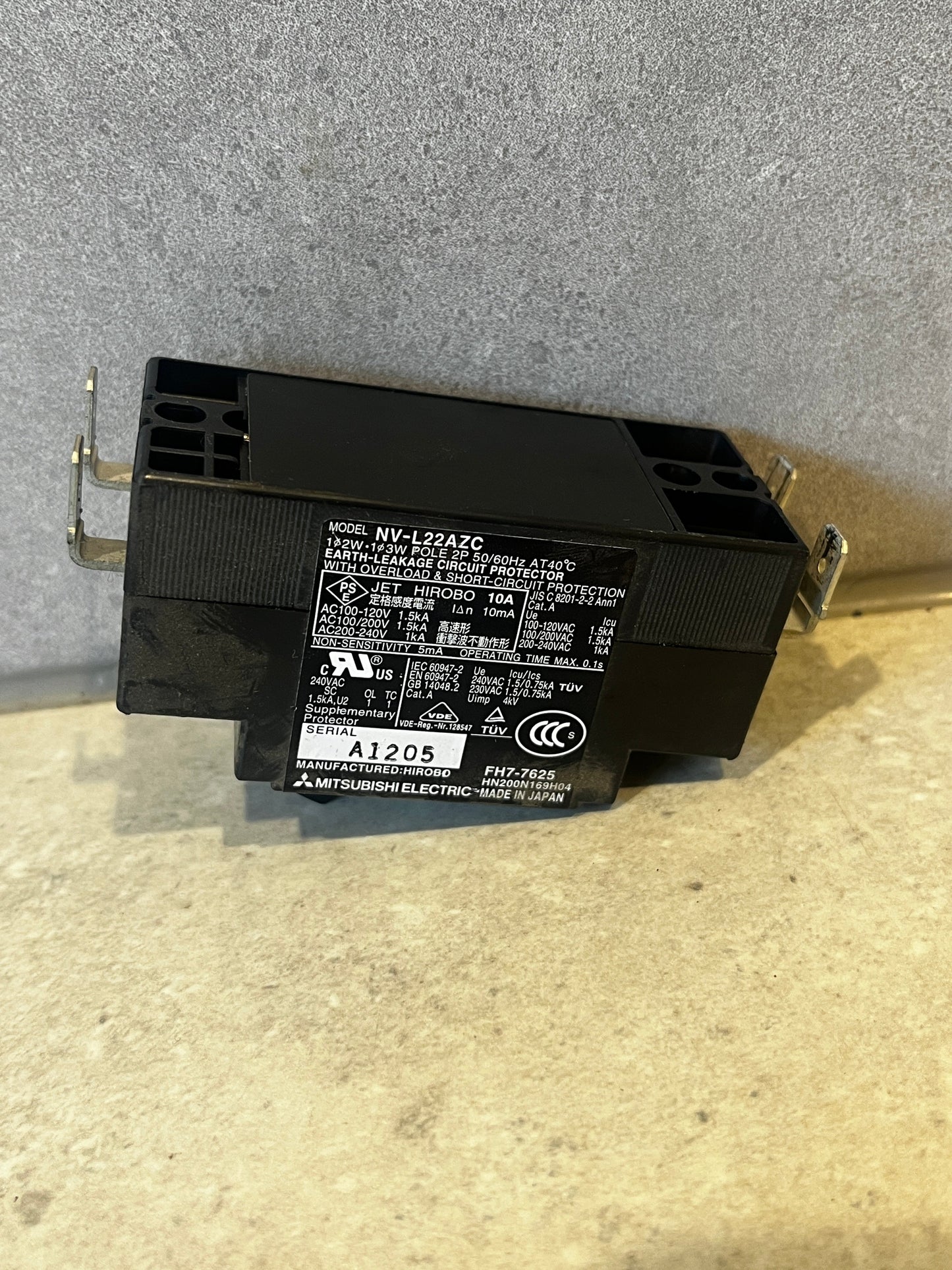 Canon FH7-7625 Hi Speed Electric Leakage Breaker 10A 10mA Mitsubishi NV-L22AZC