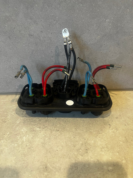 SMA SunnyBoy MC4 Connection Block