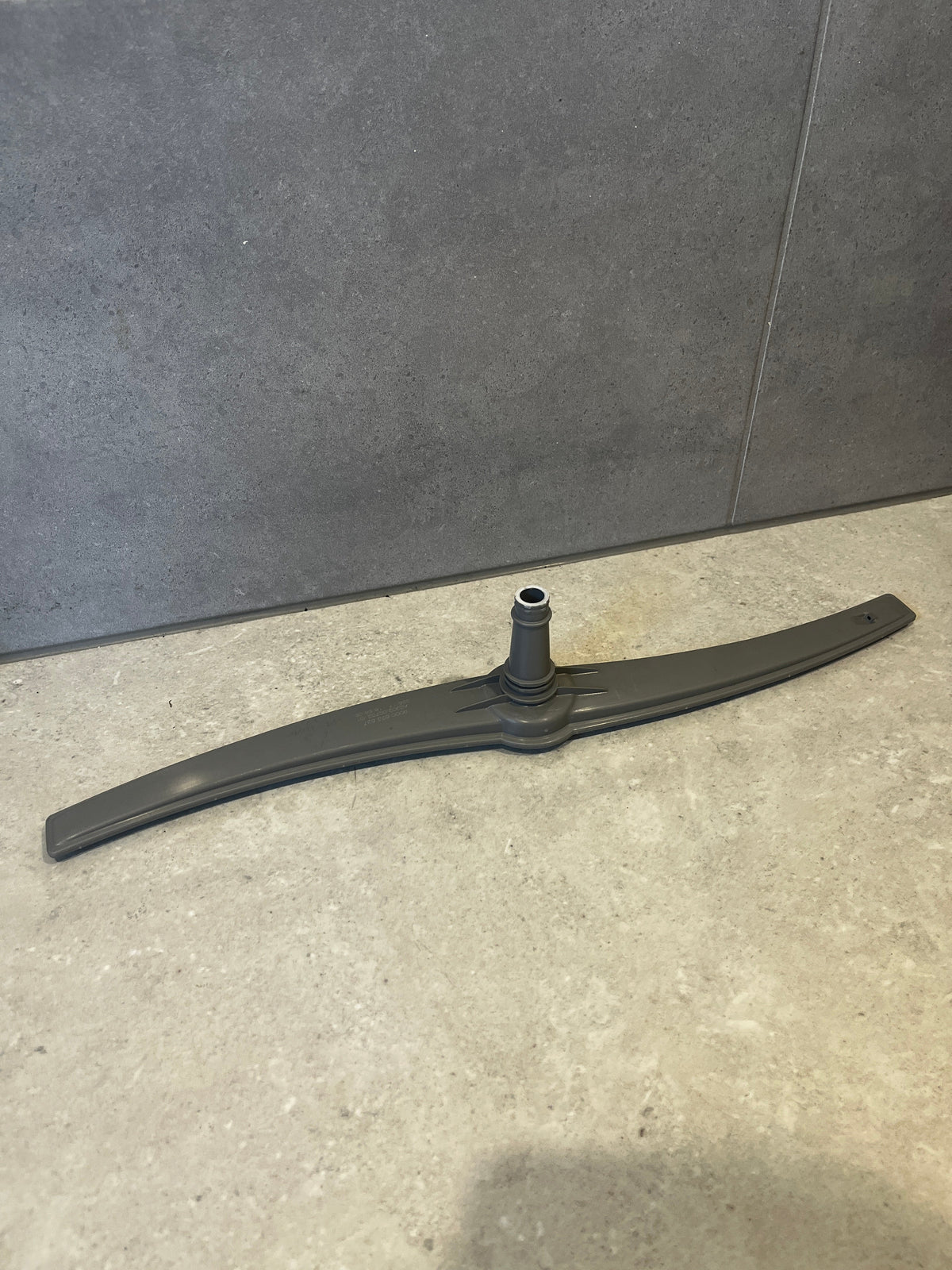 Bosch SMS40E08AU Lower Spray Arm 9000523537