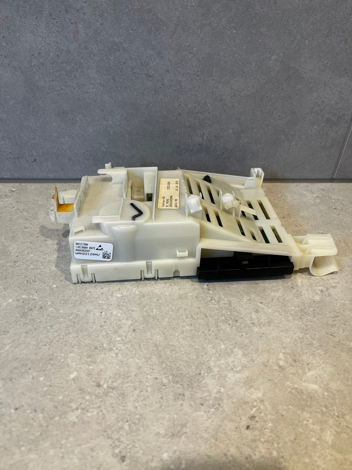 BOSCH WAN22120AU Main Control Board 9001217080