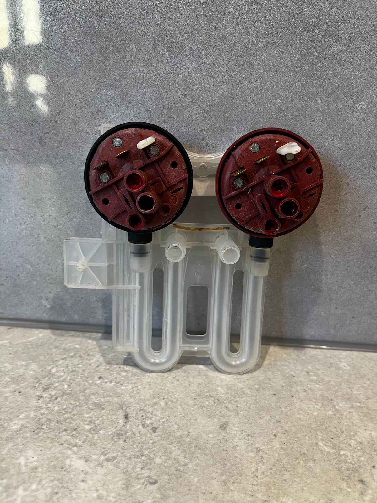 Electrolux Pressure Switch 152819130 Suits Westinghouse Dishwashers