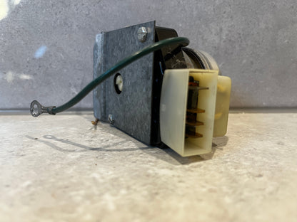 Kelvinator DRV-2 Timer 208-240V LRI4686 Defrost Timer 6 Hour 21 Minutes