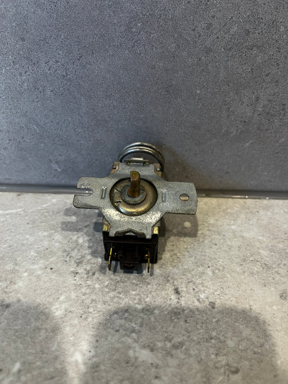 Kelvinator Thermostat KH1704 3ART5BH3
