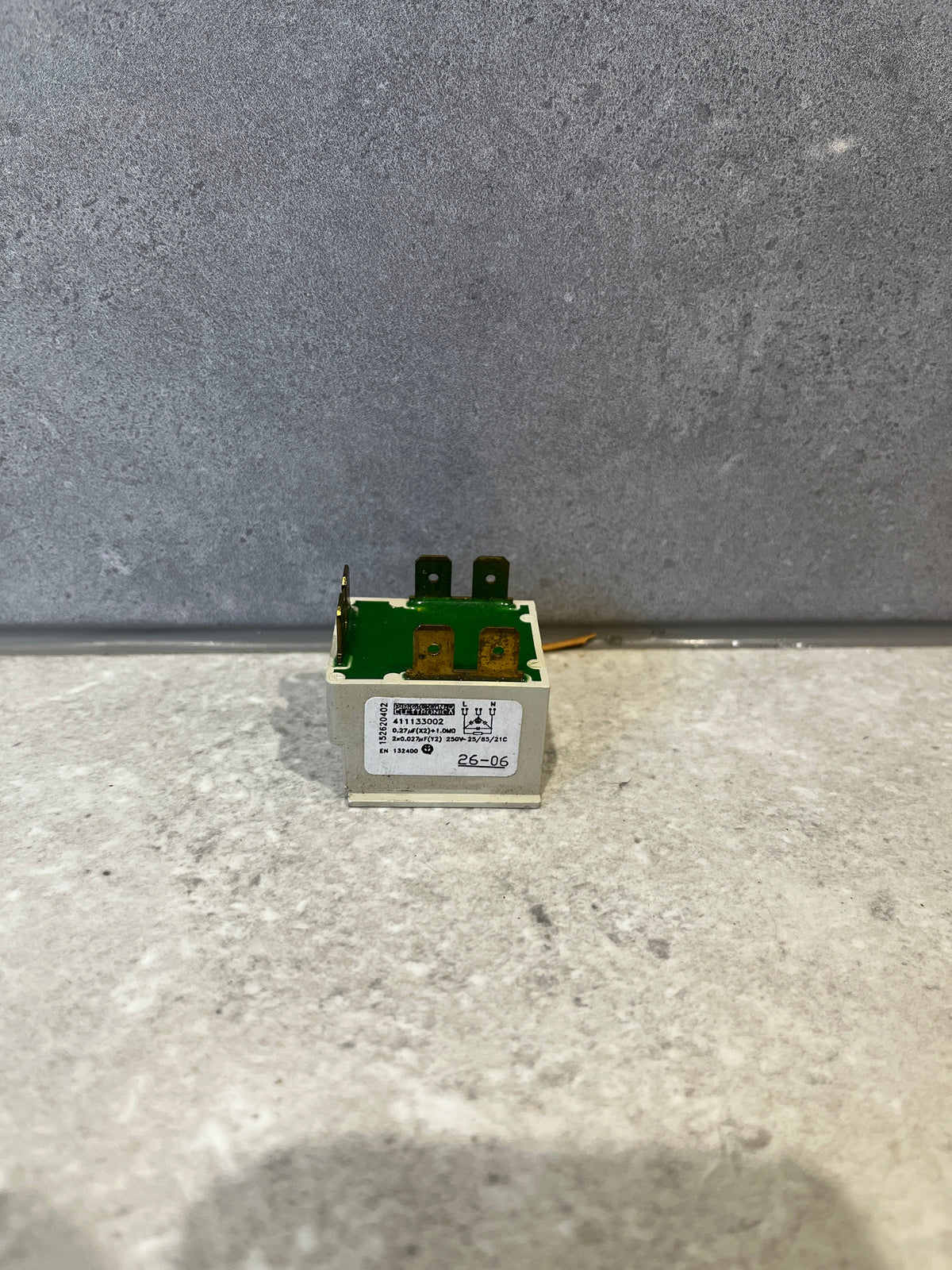 Genuine Zanussi / Electrolux Noise Suppression Module 152620402 411133002
