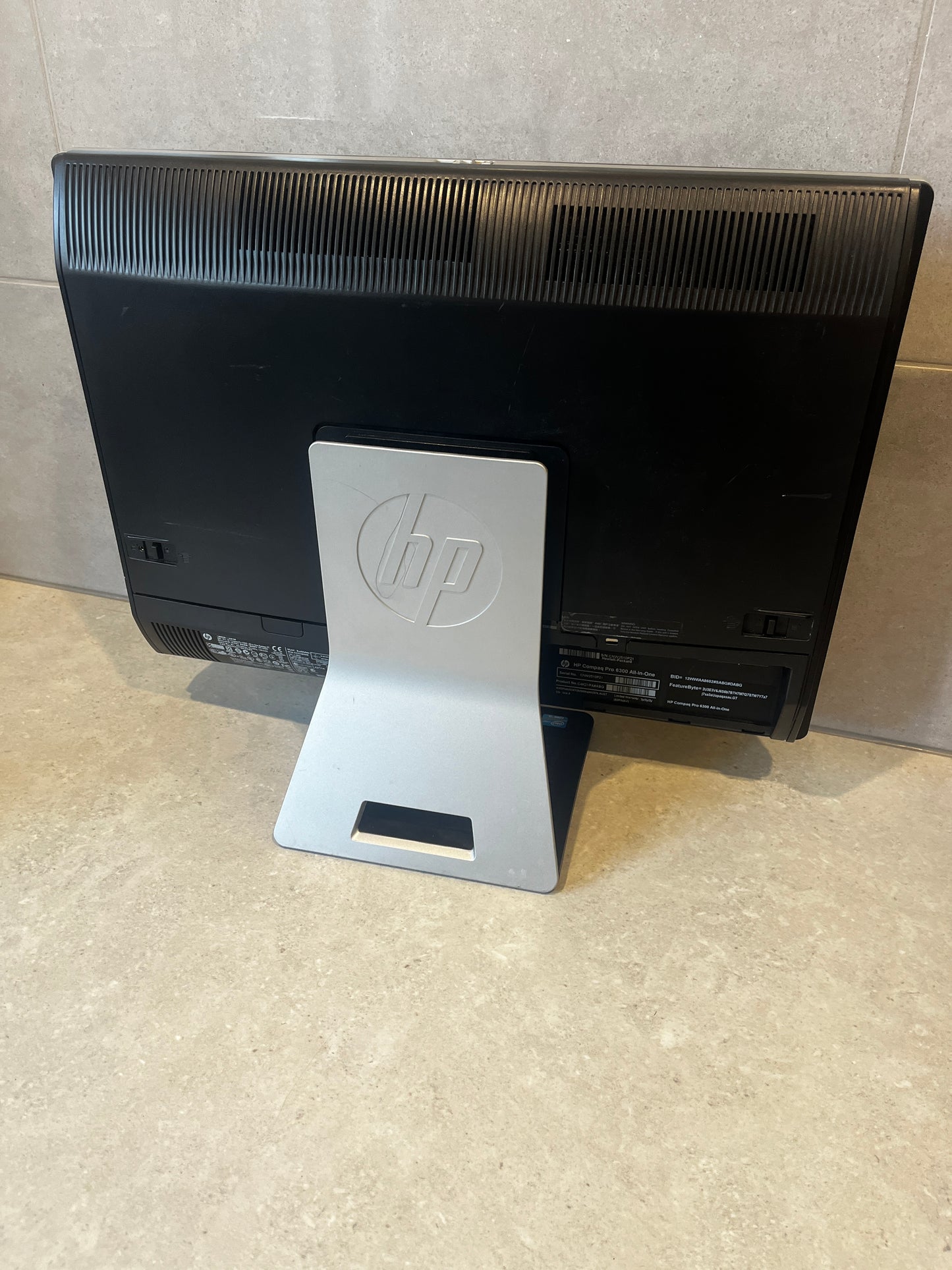 HP Compaq Pro 6300 All-In-One PC – Fast Wi-Fi – Zorin OS 18